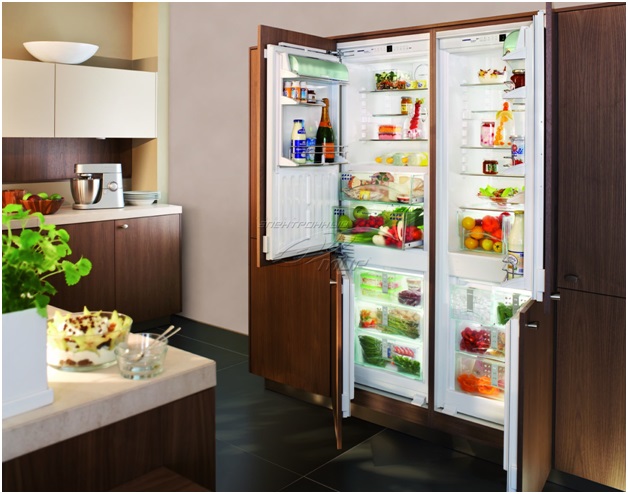 3. Встроенный холодильник 