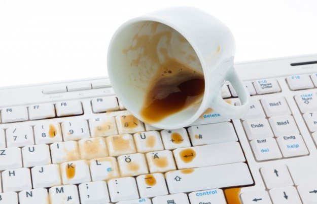 Кофе на клавиатуре
